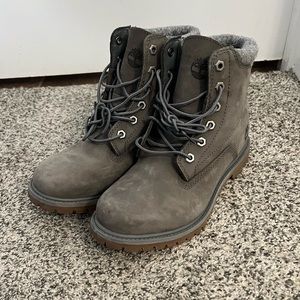 Timberlands Size 9